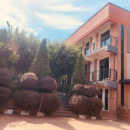 Shami Luxury Apartment Кигали Екстериор снимка